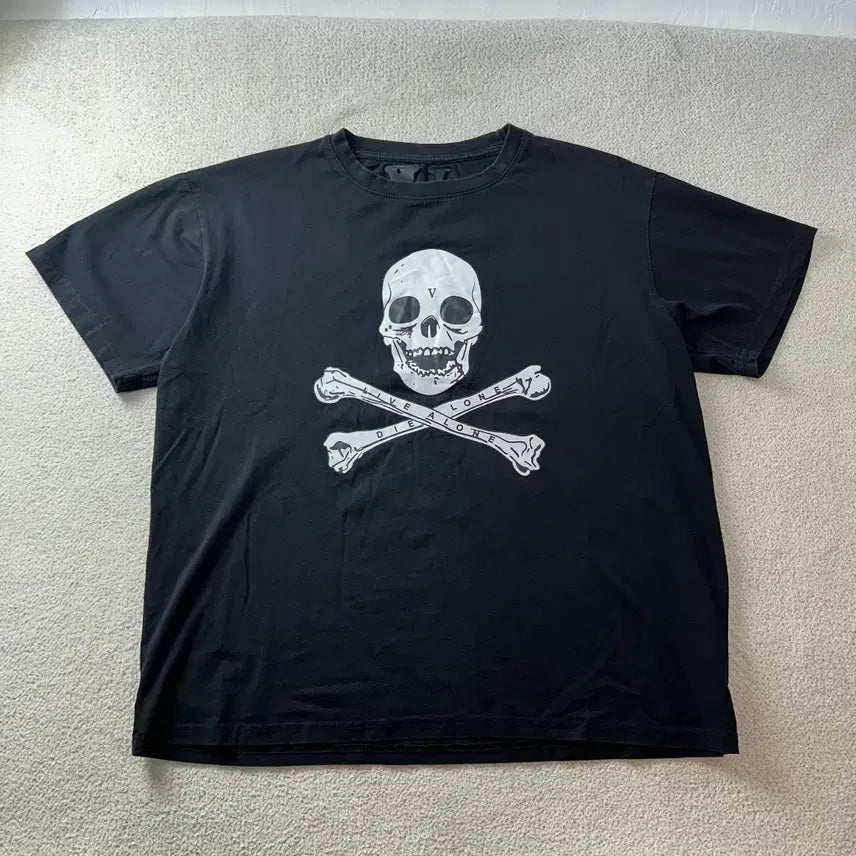 [BUNJANG] Vlone Vintage Skull and Bones Short Sleeve T-Shirt XL / 100 브이론 빈티지 스컬 앤 본즈 반팔 티셔츠
