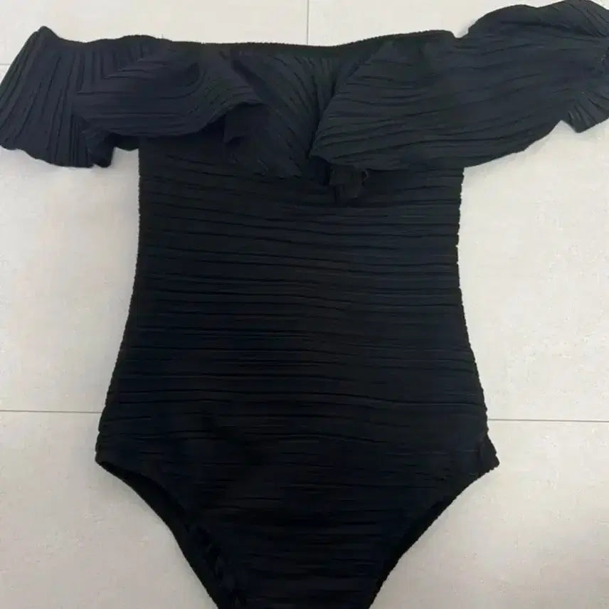 [BUNJANG] Monokini Swimsuit (Small) / 모노키니 스몰 택포