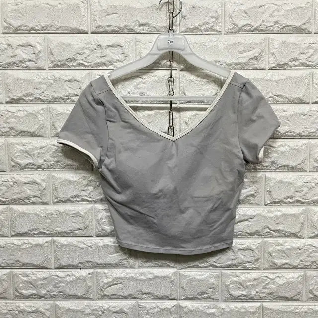 [BUNJANG] XEXYMIX Cropped Short-Sleeve T-Shirt with Built-in Cups / 2369) 젝시믹스 캡내장 크롭 반팔티셔츠