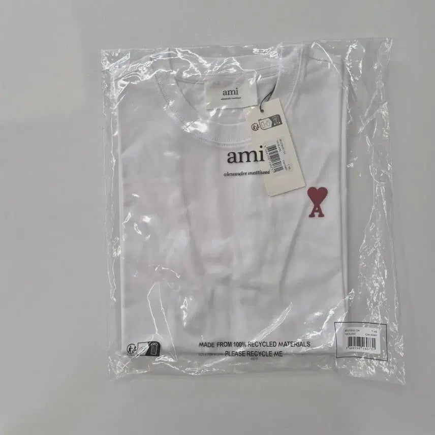 [BUNJANG] AMI Paris Small Heart Logo Short Sleeve T-Shirt / [당일발송] AMI 아미 스몰하트 반팔티 (화이트 / 네이비 / 블랙)