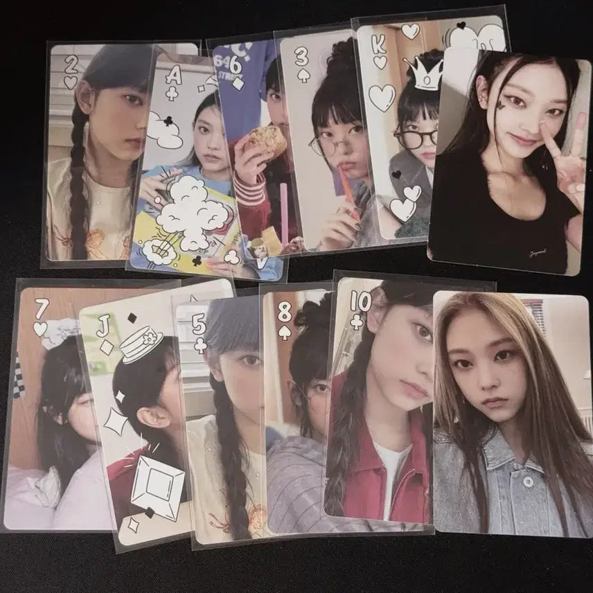 [BUNJANG] NewJeans Haerin Signature Photocard + Album Photocard Bundle Set / 뉴진스 해린 시그 포카+앨범포카 일괄