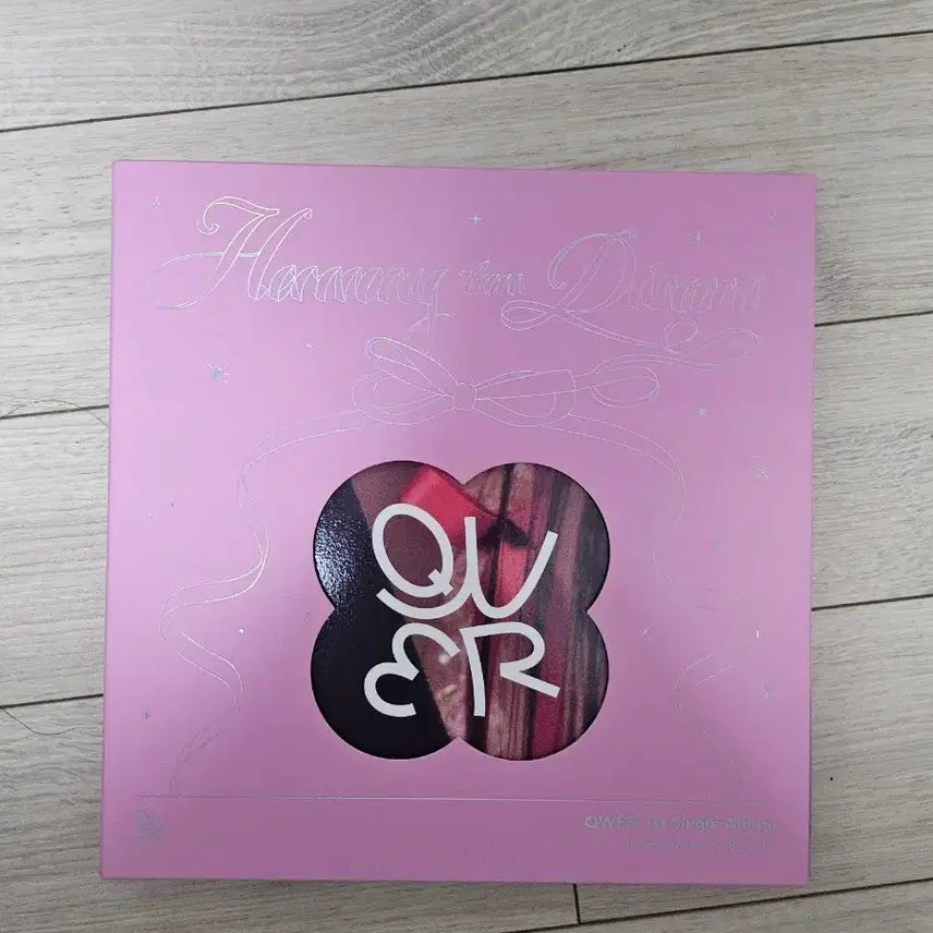 [BUNJANG] QWER 1st Album Harmony from Discord / QWER 1집 Harmony from Discord