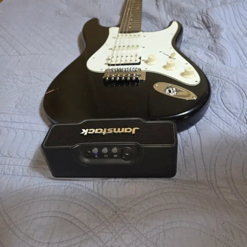 [BUNJANG] Jamstack1 Wireless Guitar Amplifier / 무선 기타 엠프 jamstack1 팝니다