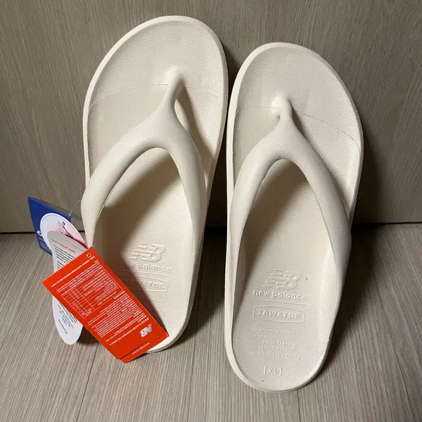 [BUNJANG] New Balance Tolland Flip Flop Ivory XL (280-295) / 새상품 XL280~295 뉴발란스 토앤토 플립플랍 아이보리