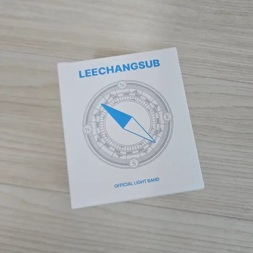 [BUNJANG] Lee Changsub Wristband / 이창섭 손목 응원밴드