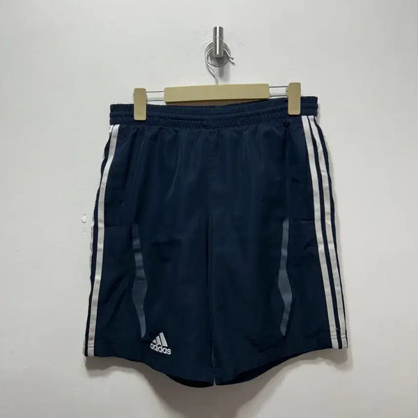 [BUNJANG] Adidas Training Shorts Navy Size 100 / 아디다스 트레이닝 반바지 네이비 100사이즈