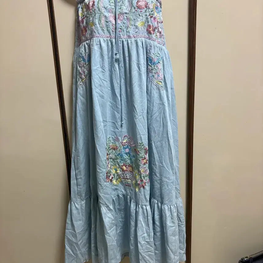 [BUNJANG] Mori Fairy Floral Embroidered Dress / 모리 페어리 꽃자수 원피스,스커트