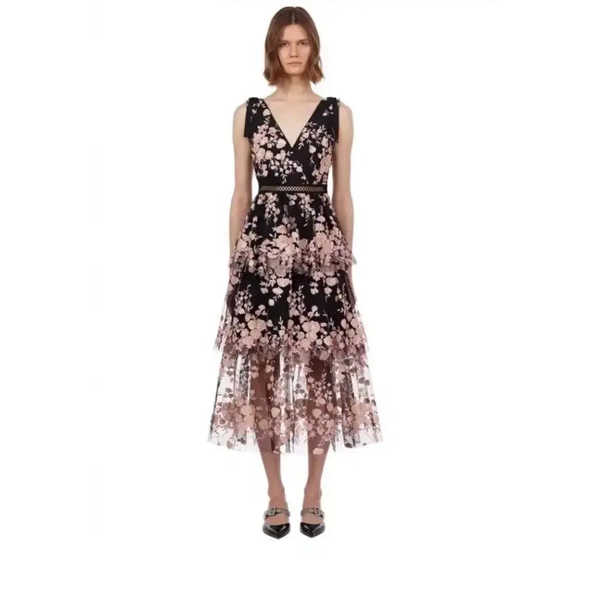 [BUNJANG] Self-Portrait Midnight Floral Sequin Tiered Tulle Midi Dress / 셀프포트레이트 미드나잇 플로럴 시퀸 티어드 튤 미디 드레스
