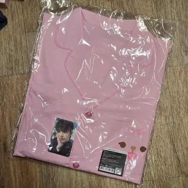 [BUNJANG] DAY6 The DÉCADE Encore MD Phil Pajama Set / 데이식스 더데케이드 앙콘 엠디 필 파자마 잠옷