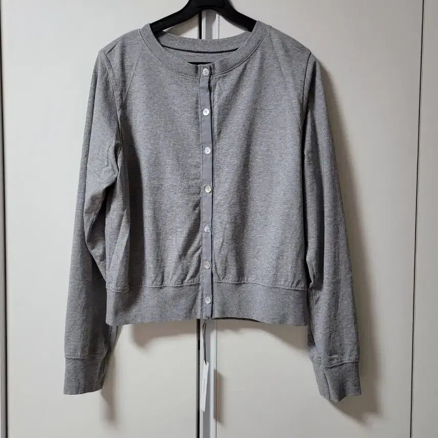 [BUNJANG] AND.M Mother-of-Pearl Button Cardigan Grey / 제평) 안도.엠 자개단추 가디건 그레이