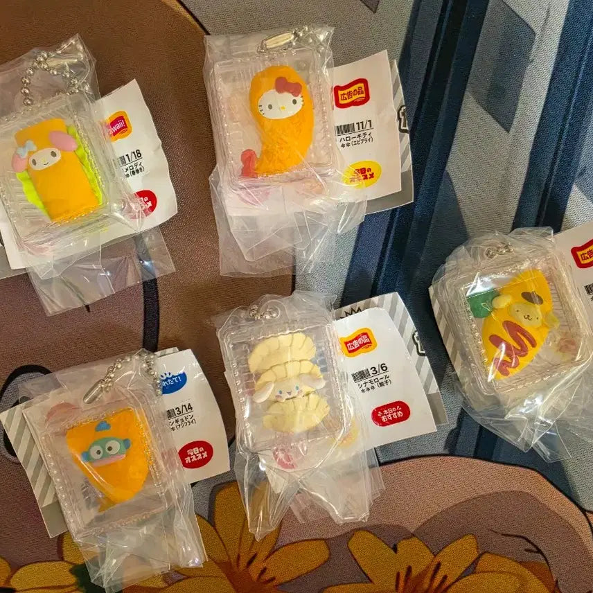 [BUNJANG] Sanrio Lunch Box Gacha Keyring Full Set of 5 / (정품)산리오 반찬 가챠 키링 5종 풀세트
