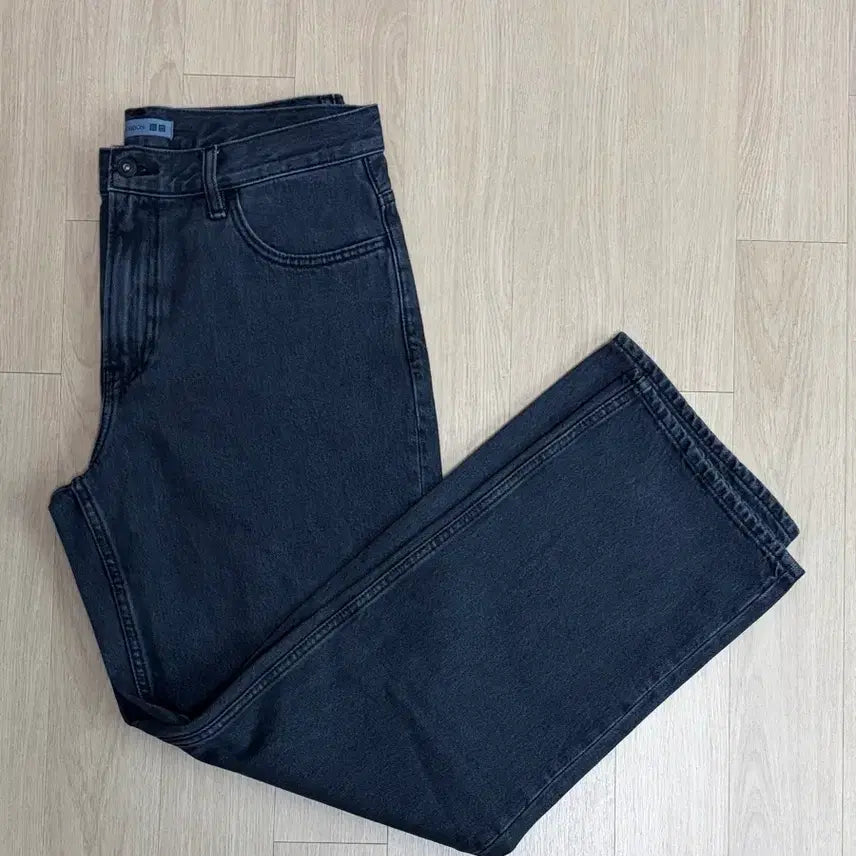 [BUNJANG] Uniqlo JWA Straight Jeans Size 30 (07 Gray) / 유니클로 JWA 스트레이트진 30 (07그레이)