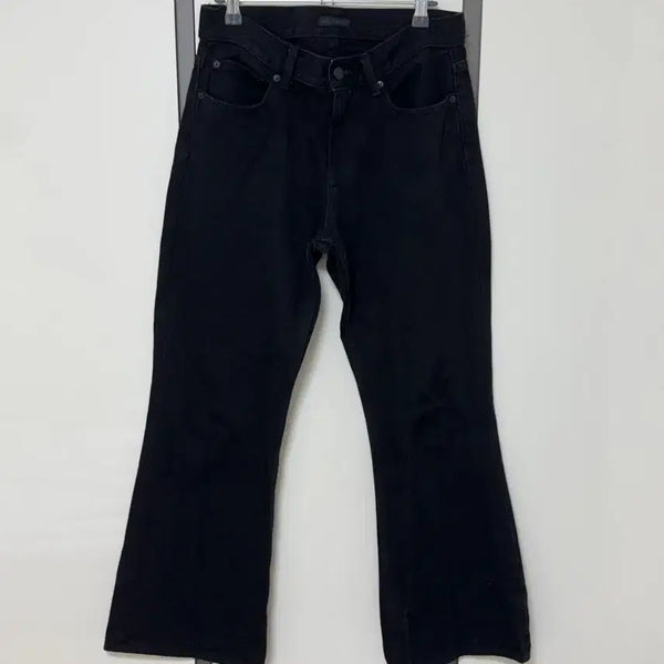 [BUNJANG] Uniqlo Black Bootcut Jeans Size 25 / 유니클로 부츠컷진 블랙 25사이즈