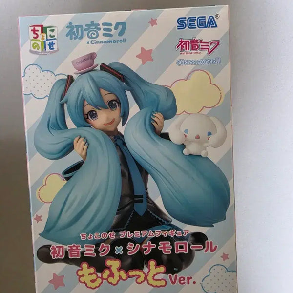 [BUNJANG] Sega Hatsune Miku Cinnamoroll Collaboration Figure / 세가 하츠네 미쿠 시나모롤 콜라보 피규어