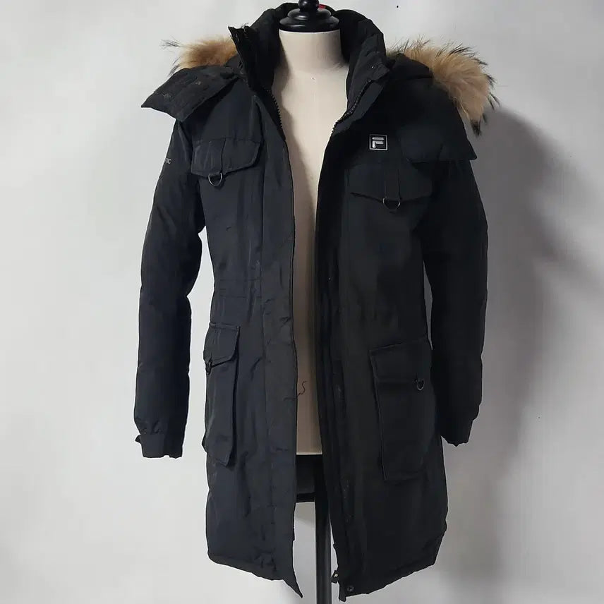 [BUNJANG] FILA Women's Hooded Fur Heavy Down Long Padding Black / FILA 정품 후드 퍼 헤비 다운 롱패딩 블랙 여성 90
