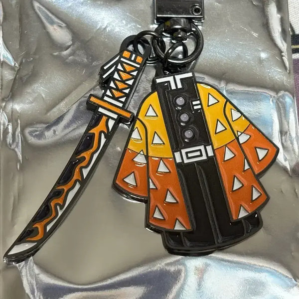 [BUNJANG] Demon Slayer Zenitsu & Shinobu Costume & Nichirin Blade Keychain (Trade) / (교환)귀칼 코스튬&일륜도 키링