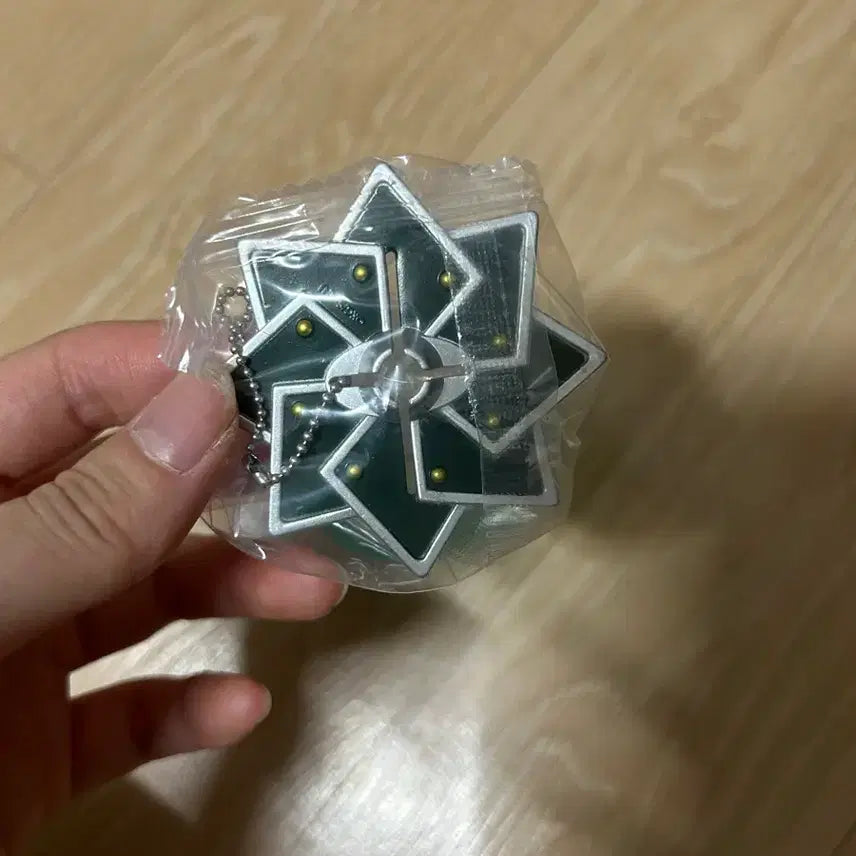 [BUNJANG] Demon Slayer Sanemi Shinazugawa Umbrella Tsuba Charm / 귀멸의 칼날 시가즈나와 사네미 코등이 우산 챰