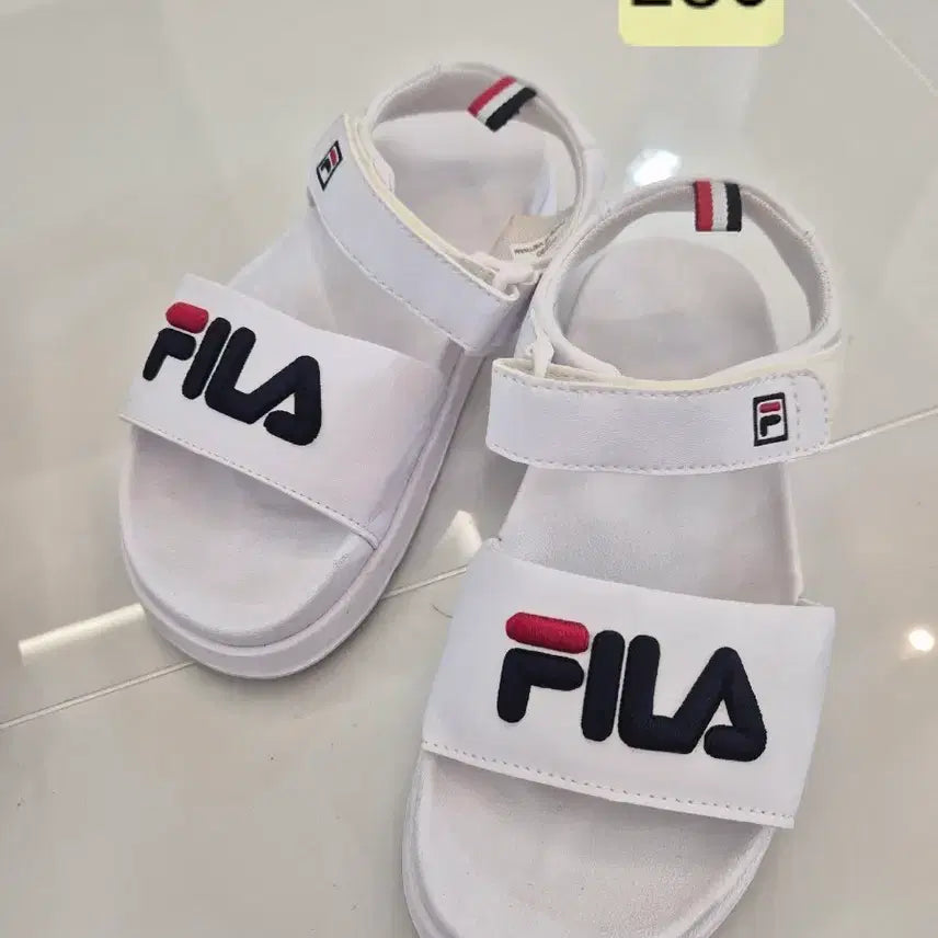 [BUNJANG] Fila White Sandals (Size 230) / 휠라 샌들 화이트 230(중고)