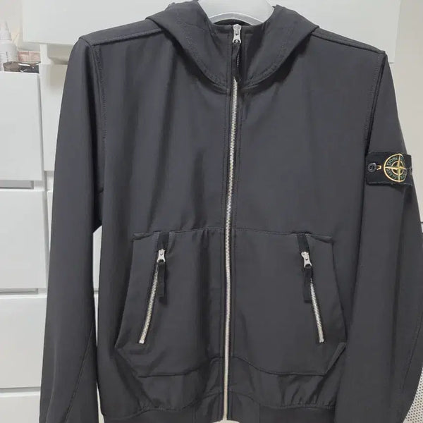 [BUNJANG] Stone Island Hooded Zip-Up Black / 스톤아일랜드 후드 집업 블랙