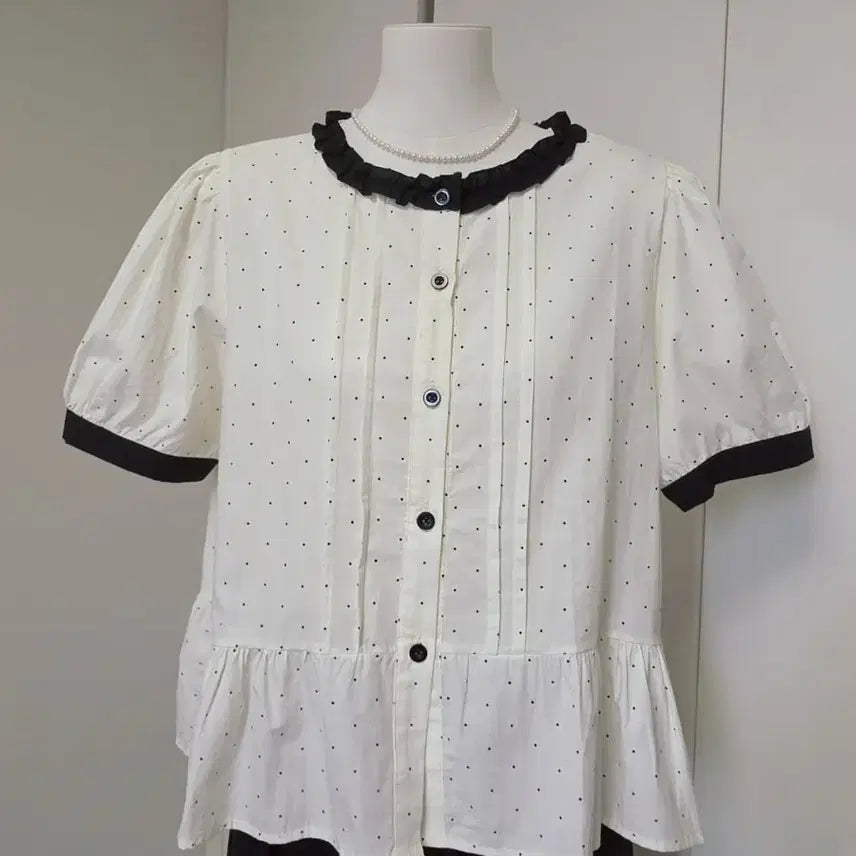[BUNJANG] Polka Dot Ruffle Blouse / 도트 프릴 블라우스