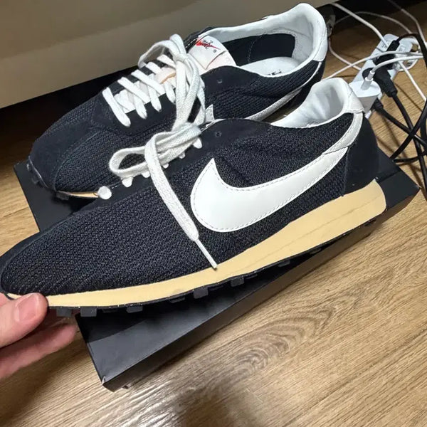 [BUNJANG] Nike LD-1000 SP Black & Sail Sneakers / 나이키 LD-1000 SP 블랙 앤 세일 290 가격인하