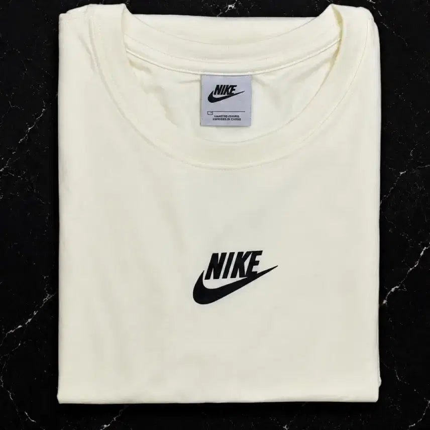[BUNJANG] Nike Women's Cream Cropped T-Shirt (New) / 나이키 여성 크롭 아이보리 (새상품)