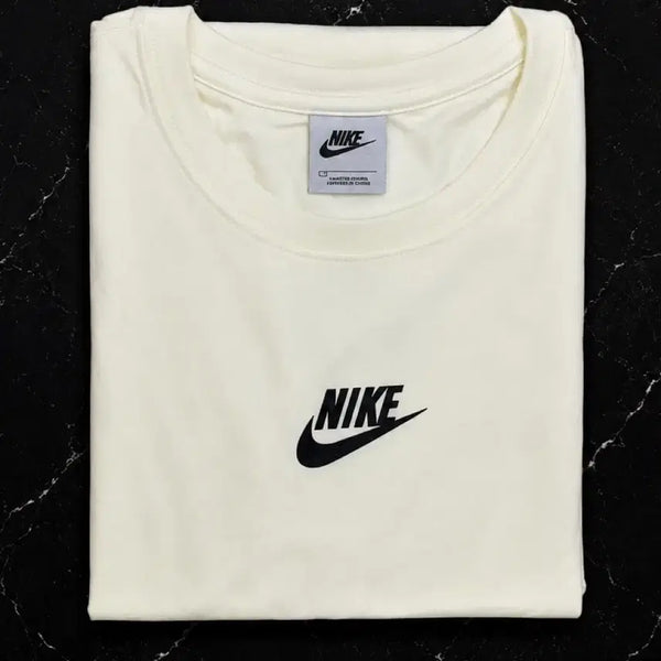 [BUNJANG] Nike Women's Cream Cropped T-Shirt (New) / 나이키 여성 크롭 아이보리 (새상품)