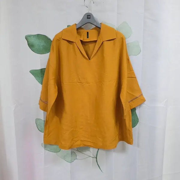 [BUNJANG] United Colors of Benetton Embroidered Blouse / 베네통 자수 블라우스