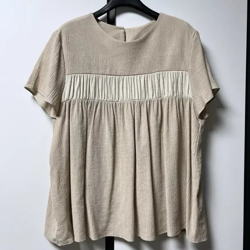 [BUNJANG] Pleated Color Block Blouse / 주름 배색 블라우스