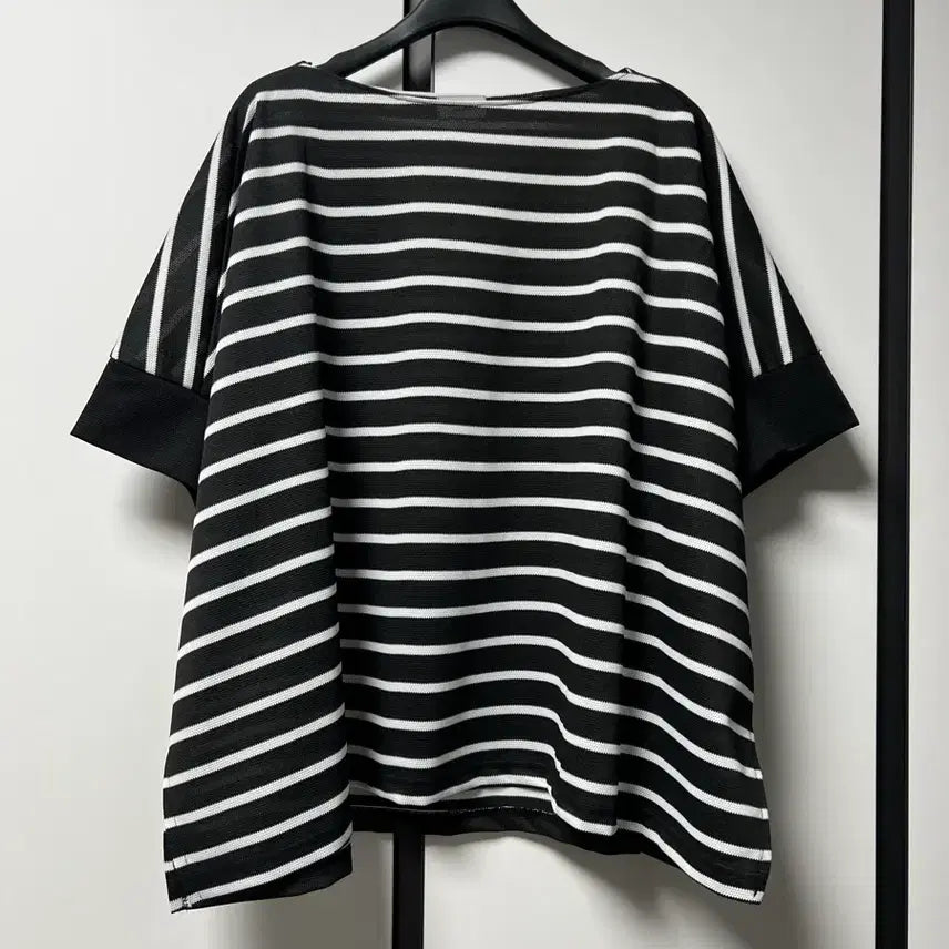 [BUNJANG] Stripe Oversized Fit T-Shirt / 소재 좋은 단가라 티셔츠 박시핏