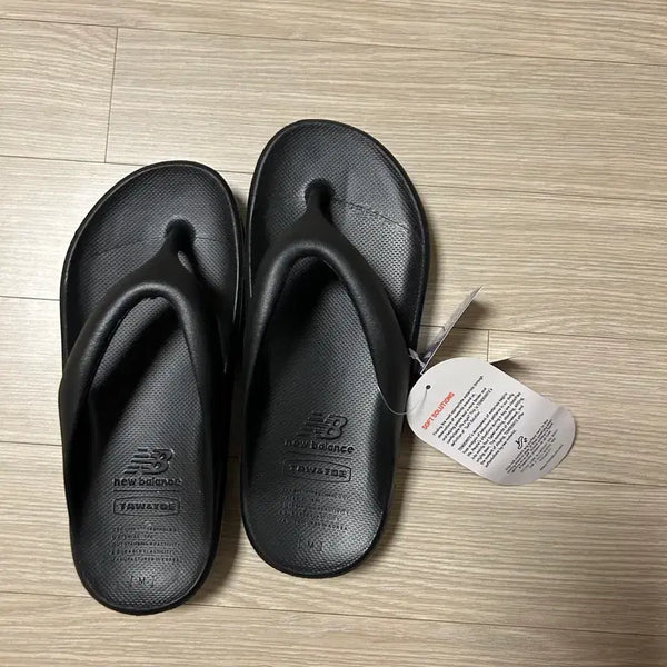 [BUNJANG] New Balance M240-255 Size Toe to Toe Flip Flop Sandals Black / 새상품 M240~255사이즈 뉴발란스 토앤토 플립 플랍 쪼리 블랙