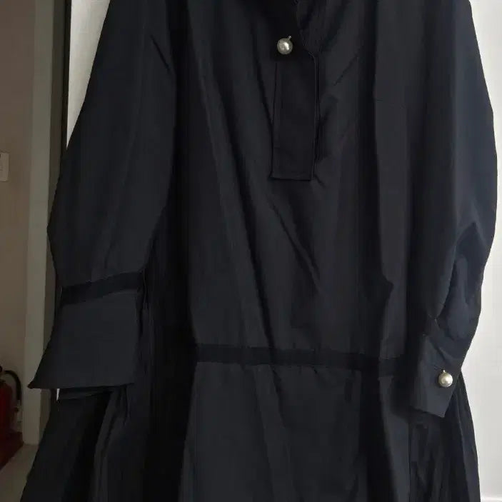 [BUNJANG] Mine by Handsome Black Pearl Button Midi Dress / 한섬 마인 블랙원피스