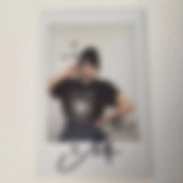 [BUNJANG] QWER Si-Oming Signed Polaroid Photo / QWER 시요밍 시연 싸인 폴라로이드 싸폴 팬싸 폴라