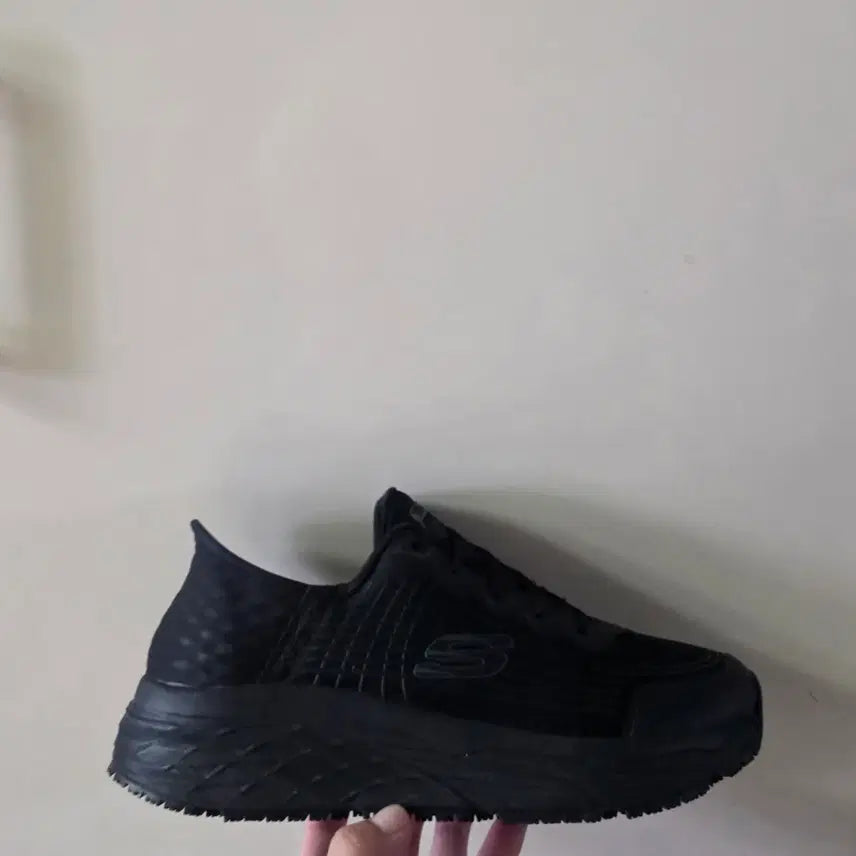 [BUNJANG] Skechers Max Cushioning Elite SR Hands-Free Slip-Ins Triple Black / [280] 스케쳐스 맥스쿠셔닝 엘리트SR 핸즈프리슬립인스 트리플블랙