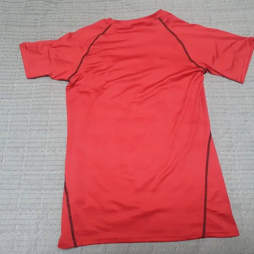 [BUNJANG] Red Sports Functional Short-Sleeve T-Shirt Size S / 레드 스포츠 기능성 반팔 티셔츠 S사이즈