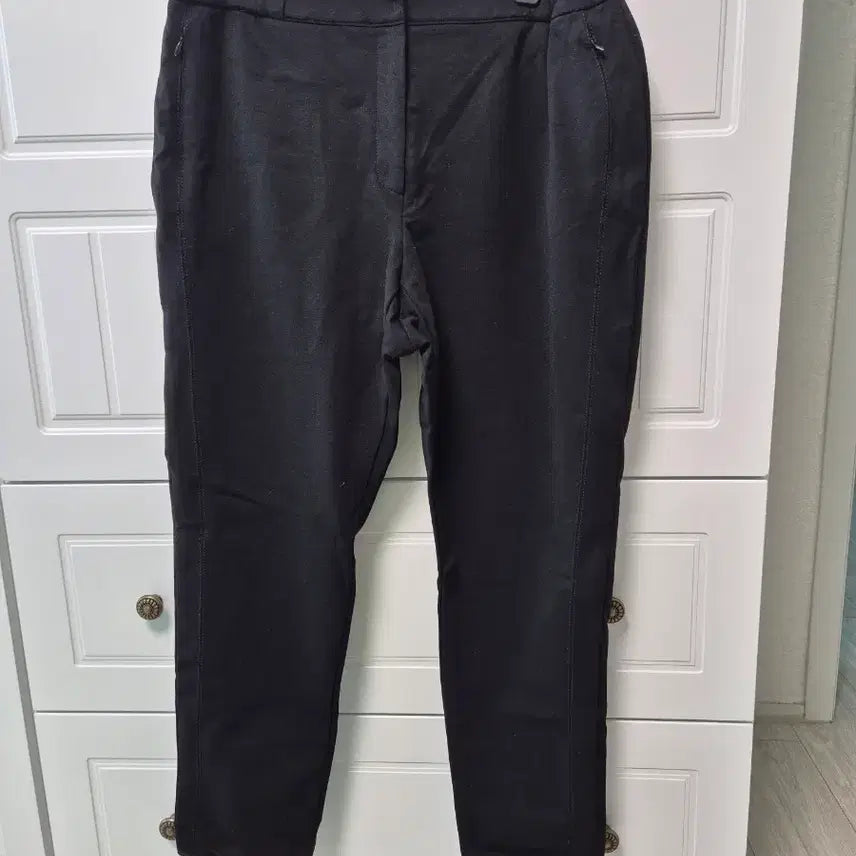 [BUNJANG] Idongsu Women's Pants Black Zipper Detail / 이동수 바지