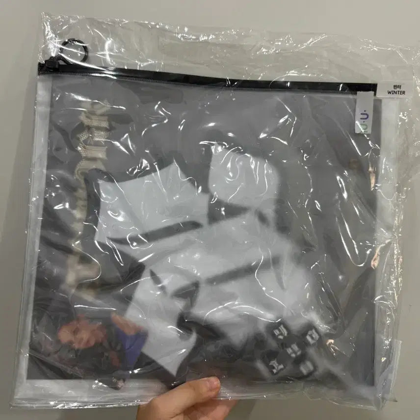 [BUNJANG] Aespa Winter Keycap Mousepad Set Dirtykwork / 에스파 윈터 키캡 마우스패드 세트 더티워크
