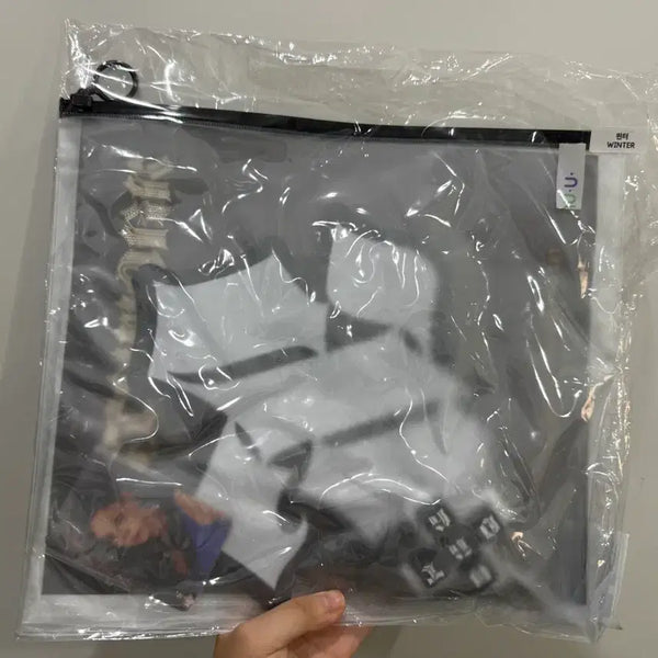 [BUNJANG] Aespa Winter Keycap Mousepad Set Dirtykwork / 에스파 윈터 키캡 마우스패드 세트 더티워크