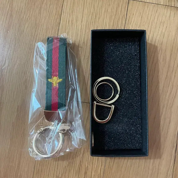 [BUNJANG] Gucci Bee Embroidered Keyring / 구찌 벌 키링