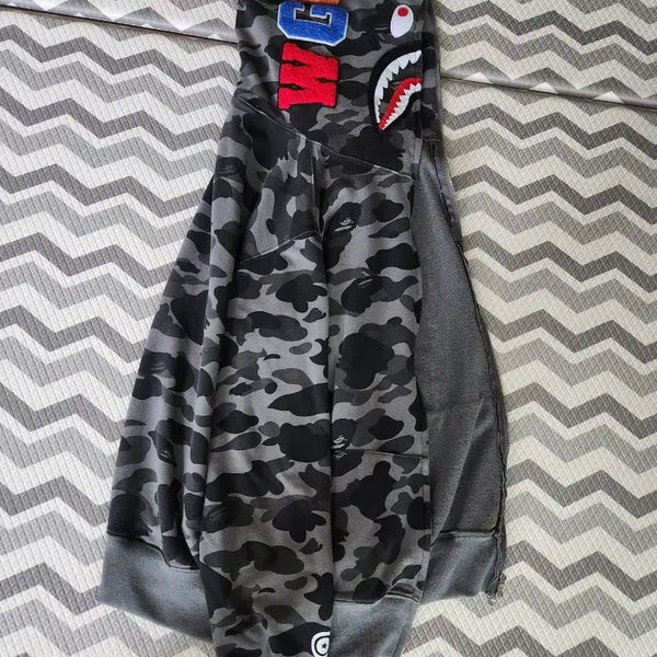 [BUNJANG] BAPE Camo Zip-Up Hoodie / 베이프 후드집업 급처