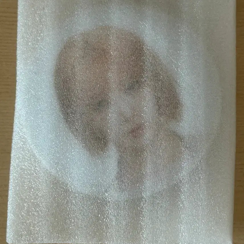 [BUNJANG] LE SSERAFIM Sakura Photo Can Badge / 르세라핌 사진 캔 배지 사쿠라