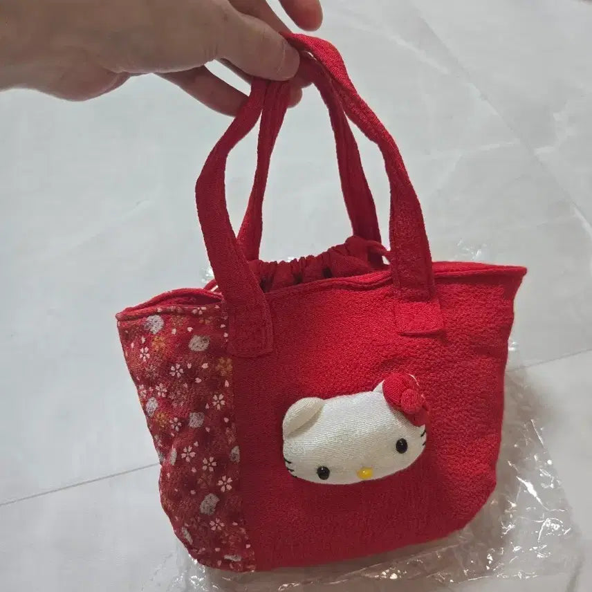 [BUNJANG] Sanrio Hello Kitty Red Mini Tote Bag / 헬로키티 레드 미니 토트백.