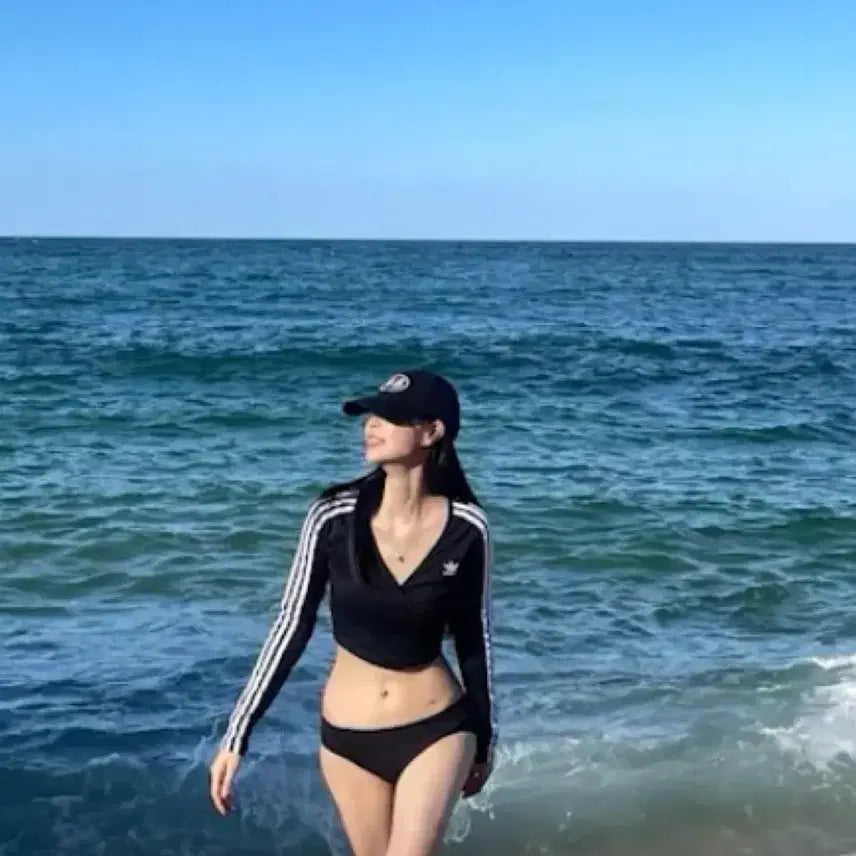 [BUNJANG] Adidas Crop Wrap Slim T-Shirt / 아디다스 크롭 랩 슬림 티셔츠