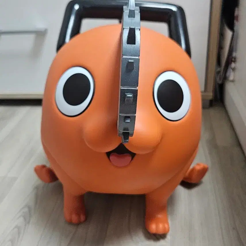 [BUNJANG] Chainsaw Man Pochita 1/1 Scale Large Figure / 체인소맨 페넥스 포치타 1/1 스케일 대형 피규어(정품)