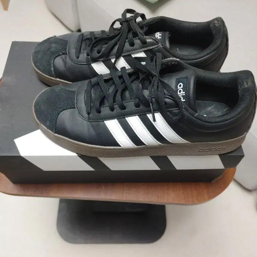 [BUNJANG] Adidas VL Court Base Black 240mm / 아디다스 VL 코트 베이스 240미리