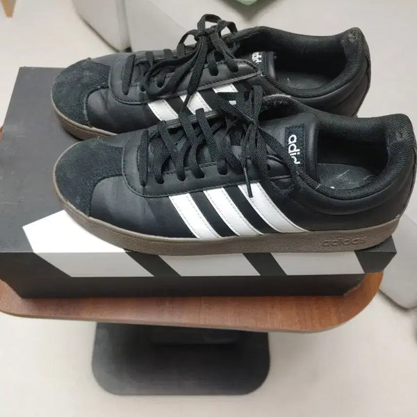 [BUNJANG] Adidas VL Court Base Black 240mm / 아디다스 VL 코트 베이스 240미리