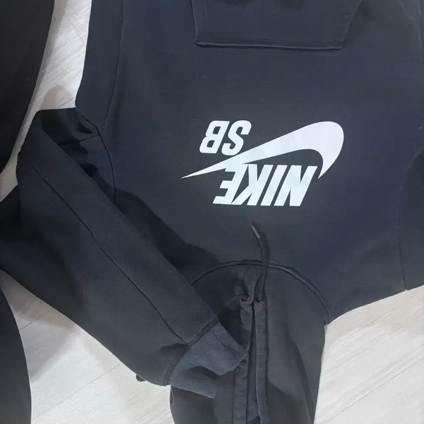 [BUNJANG] Nike SB Hoodie Black / 나이키 SB 후드티 블랙