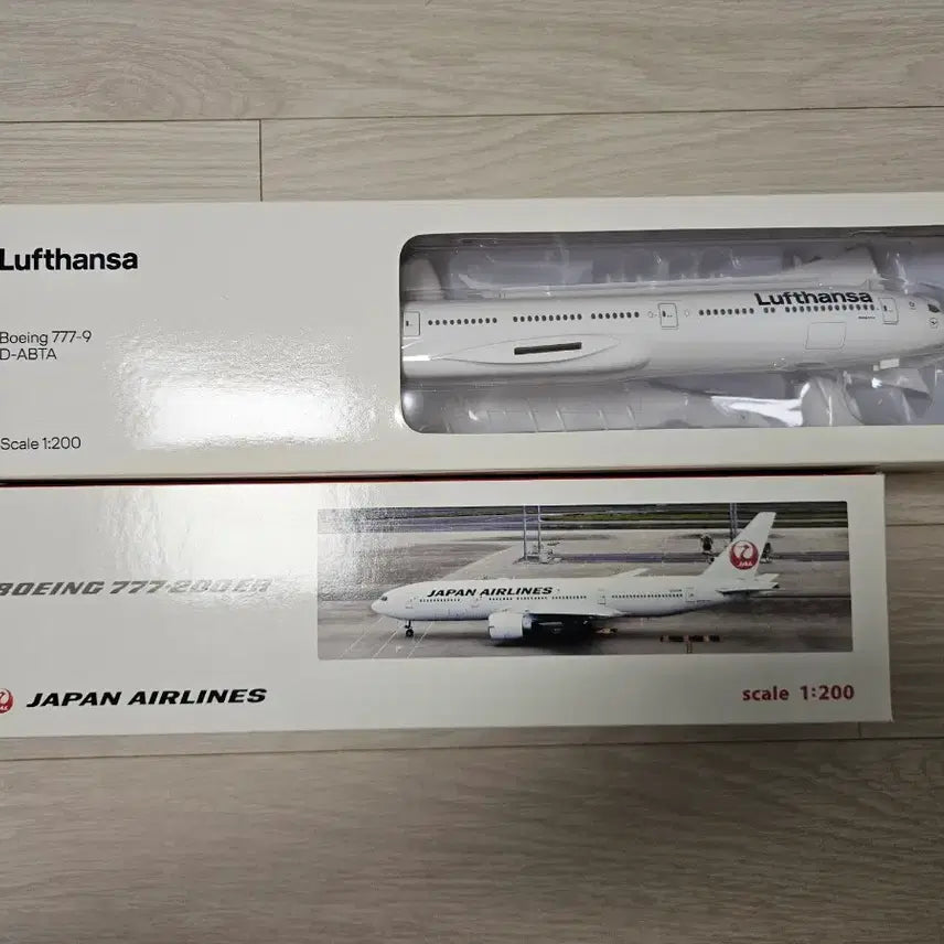 [BUNJANG] 1:200 B777-9 & B777-200ER Aircraft Models / 1:200 B777-9&-200ER