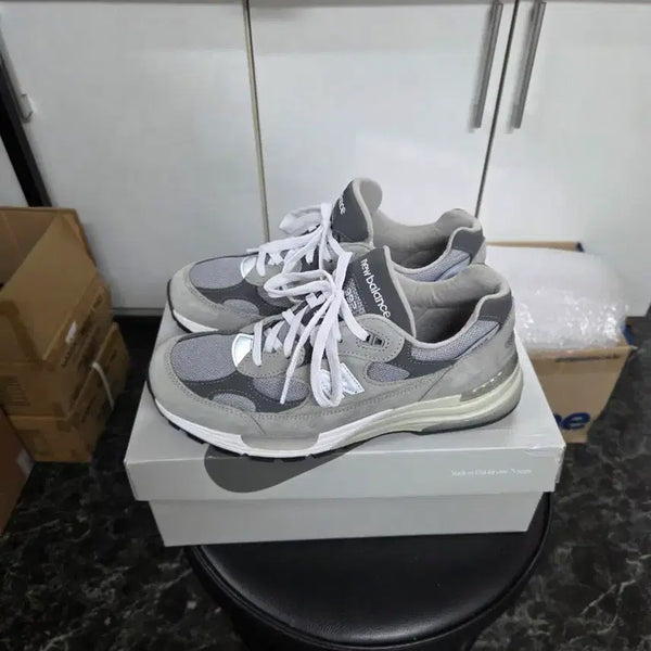 [BUNJANG] New Balance 992 Grey 260 / [260] 뉴발란스 992 그레이