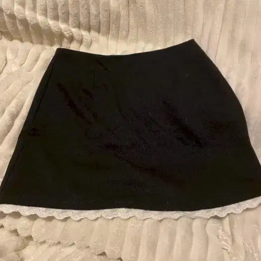 [BUNJANG] Black Lace Hem Midi Skirt / 블랙 레이스 밑단 스커트